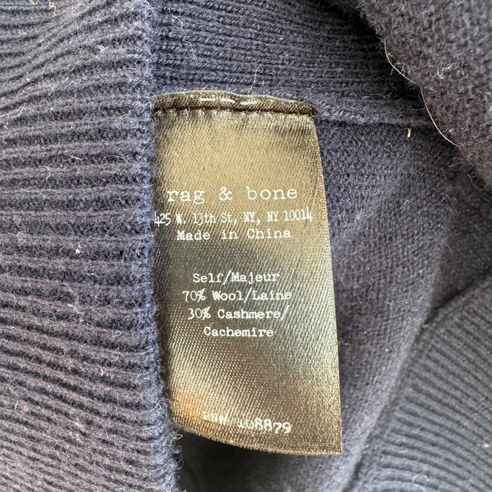 Classic Rag and Bone Navy Cashmere blend sweater with suede elbow patches - Sz S - Picture 3 of 4